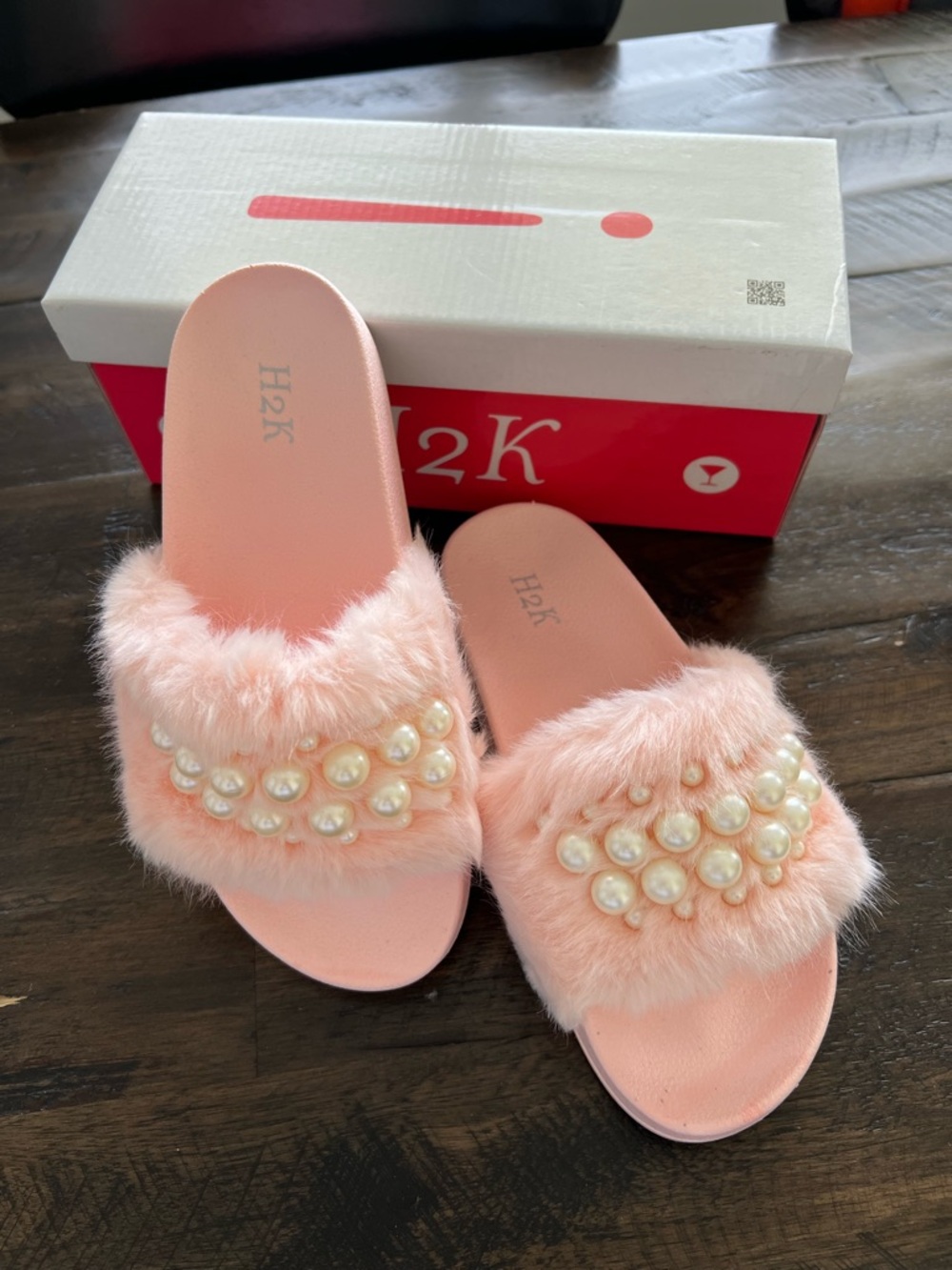 H2K Pink Faux-Fur Pearl Slide Sandals for Women